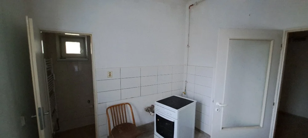 Kuchyně před rekonstrukcí