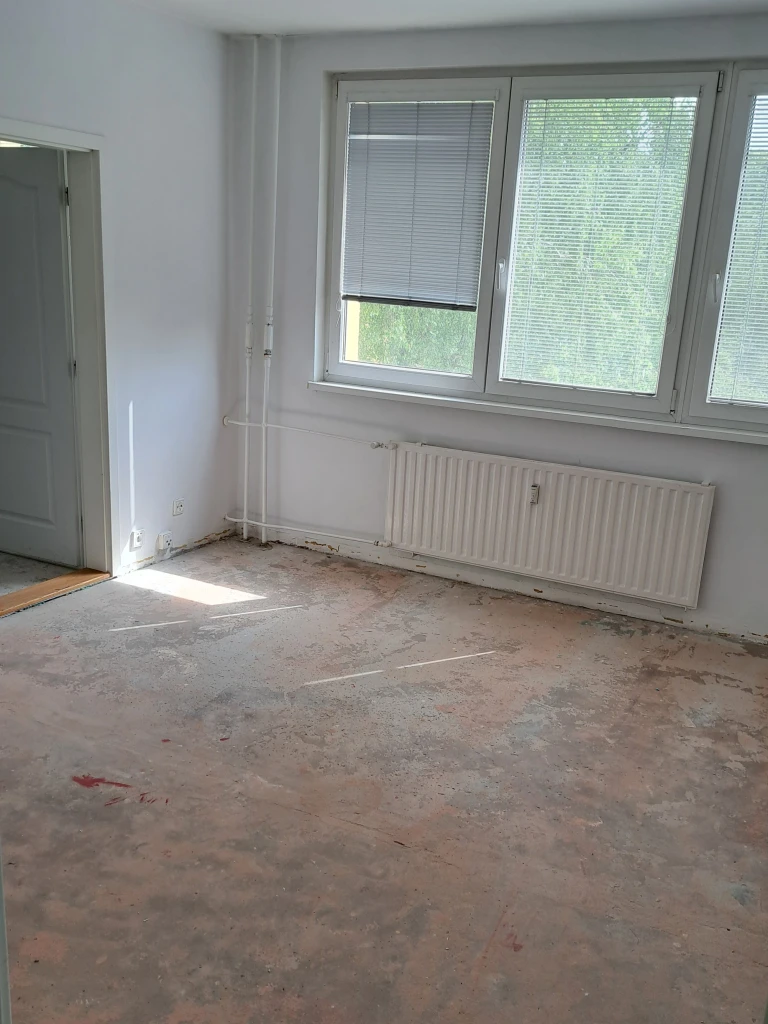 Obývací pokoj před úpravou