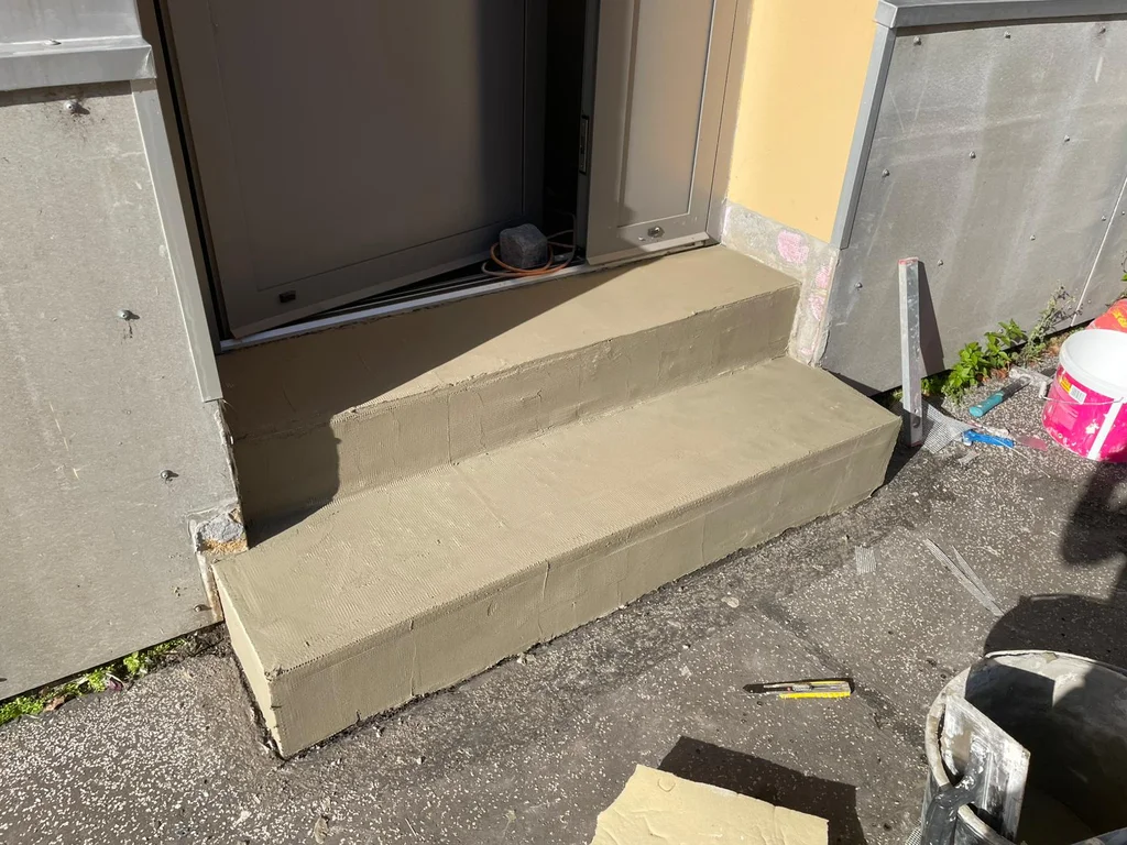 Oprava schodiště - příprava podkladu